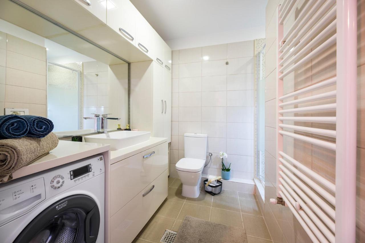 Bucharest Penthouse With Sauna And Terrace Esterno foto